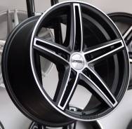 Vossen. 7.0x16", 5x100.00, ET35, ЦО 67,1 мм.