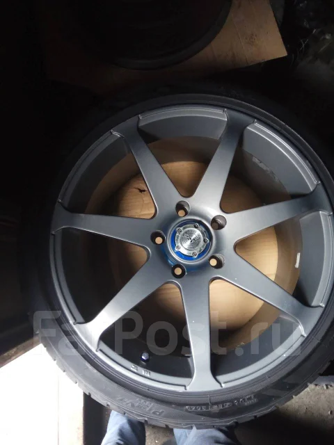 RAYS Versus SS7. 8.0/9.0x17", 5x114.3, ET43/45 ����