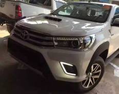 Ходовые огни. Toyota Hilux Pick Up, GUN125, GUN125L, GUN126L Двигатели: 1GDFTV, 2GDFTV