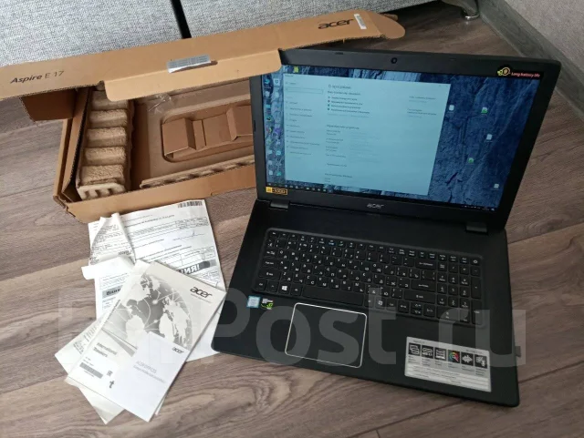 Acer Aspire E5. 17.3", 2,7����, ��� 8 ��, ���� 1 000���, WiFi: 1, Bluetooth: 1, ����������� �� 6��. ����