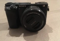 Sony Alpha ILCE-6000 Kit ����