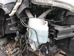 Бачок стеклоомывателя. Nissan Serena, C25, CC25, CNC25, NC25 Двигатель MR20DE