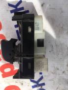 Кнопка стеклоподъемника. Toyota Land Cruiser Prado, GRJ120, GRJ120W, KDJ120, KDJ120W, KZJ120, RZJ120, RZJ120W, TRJ120, TRJ120W Двигатели: 1GRFE, 1KDFT...