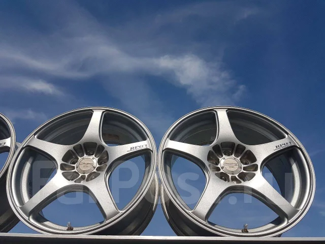 Enkei RP03. 8.0x17", 5x100, ET48, �� 72���. ����
