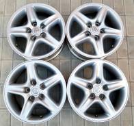 Toyota. 6.5x16", 5x114.30, ET35, ЦО 60,1 мм.