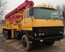 Putzmeister. Автобетононасос на базе Daewoo. Поршневой, щиберный 28м., 11 050 куб. см., 28 м.