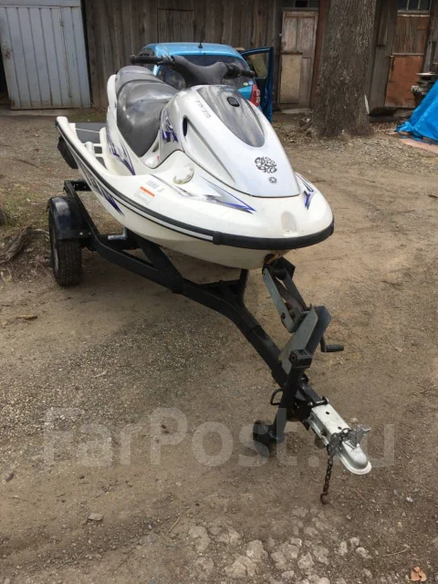 Yamaha WaveRunner. 2000 ��� ����