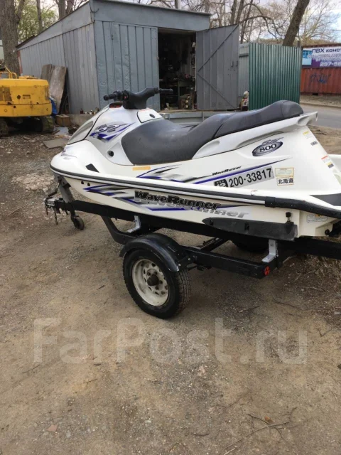 Yamaha WaveRunner. 2000 ��� ����