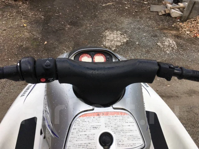 Yamaha WaveRunner. 2000 ��� ����