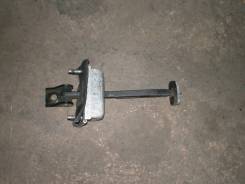 Ограничитель двери. Ford Focus, CA5, CAP, CB4 Ford Kuga, CBV Ford C-MAX, CAP, CB3