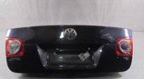 Крышка багажника. Volkswagen Jetta, 162, 1K2, AV2, AY2 Двигатели: 2E, AAC, AAF, ADR, AEB, AES, AXX, AZV, BAG, BCA, BDK, BFS, BGP, BGQ, BGU, BHJ, BHY...