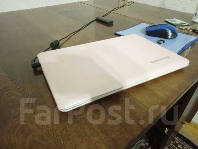 Lenovo IdeaPad S206. 11.6", 1,4����, ��� 4 ��, ���� 150���, WiFi: 1, Bluetooth: 1, ����������� �� 4��. ����