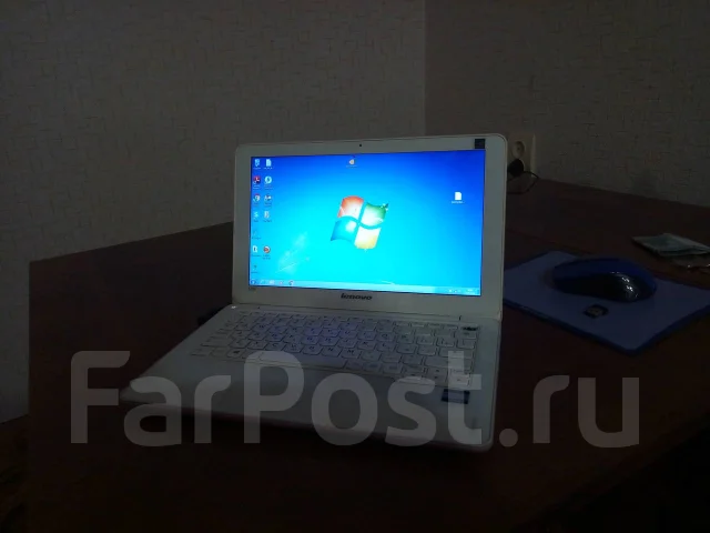 Lenovo IdeaPad S206. 11.6", 1,4����, ��� 4 ��, ���� 150���, WiFi: 1, Bluetooth: 1, ����������� �� 4��. ����