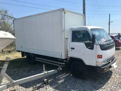 Toyota Dyna. Toyota DYNA 2,5 т., 4 300 куб. см., 2 500 кг.
