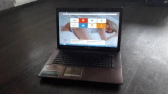 Asus K73E. 17", ���� 750���, WiFi, Bluetooth ����