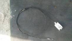 Тросик замка капота. Toyota Ractis, NCP100, NCP105, SCP100 Двигатели: 1NZFE, 2SZFE