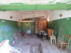 Гаражи капитальные. улица Парусинка 7а, р-н ближняя парусинка, 6 кв. м., электричество, подвал.