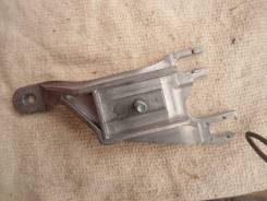 Подлокотник. Audi S Audi A4, B6, B7