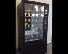 Снековый автомат с местом, готовый бизнес