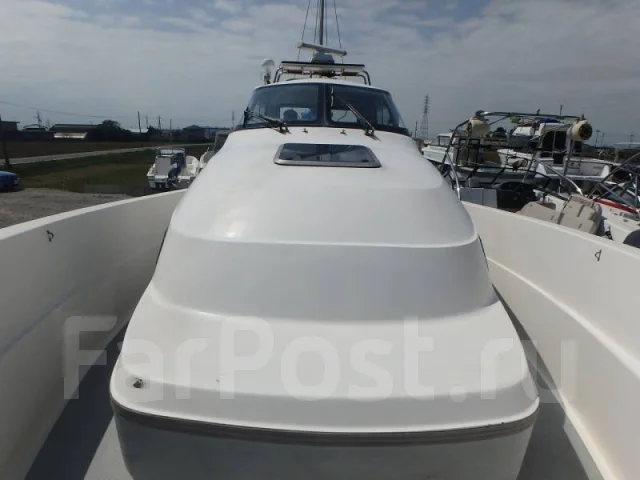 Yamaha UF-33. 2004 ���, ����� 10��., ��������� ������������, 230��.�., ������. ��� ����� �� ������������ ����