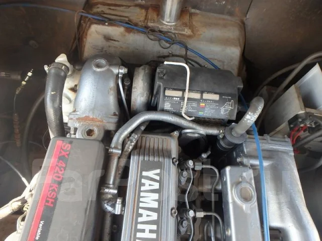 Yamaha UF-33. 2004 ���, ����� 10��., ��������� ������������, 230��.�., ������. ��� ����� �� ������������ ����