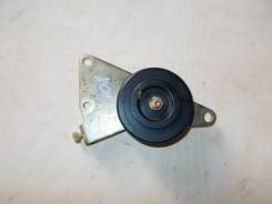 Шкив компрессора кондиционера. Nissan Cedric, HY34, MY34, ENY34 Nissan Gloria, HY34, MY34 Nissan Skyline, NV35, HV35, V35 Двигатели: VQ25DD, VQ30DD, V...