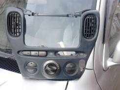 Блок управления климат-контролем. Toyota Funcargo