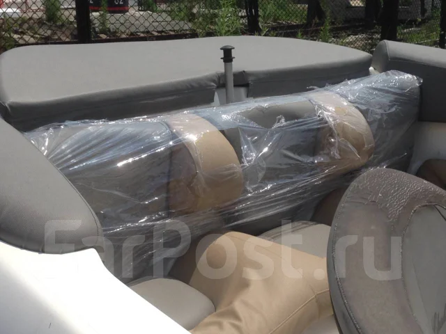 BRP Sea-Doo Challenger. 2006 ���, ����� 6��., ��������� ������������, 240��.�., ������ ����