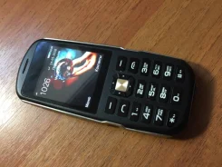 Ginzzu R1D. �/� ����