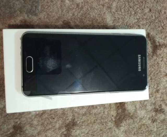 Samsung Galaxy A3. �/� ����