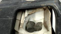 Фара противотуманная (галогенка) Toyota Tundra 2000-2006, левая