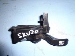 Ручка открывания бензобака. Toyota Camry Gracia, SXV20, SXV20W, SXV25, SXV25W