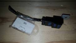 Реле поворота. Subaru Forester, SG5, SG9, SG9L Subaru Impreza, GD2, GD3, GD9, GDA, GDB, GG2, GG3, GG9, GGA, GGB Subaru Domingo, FA8 Subaru Sambar, KS3...