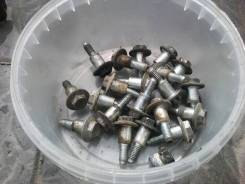 Болт головки блока цилиндров. Infiniti: QX56, M35 Hybrid, M45, Q40, QX50, M56, Q50, FX35, EX25, FX37, QX70, M25, G25, Q60, FX45, EX35, EX37, FX30d, G3...