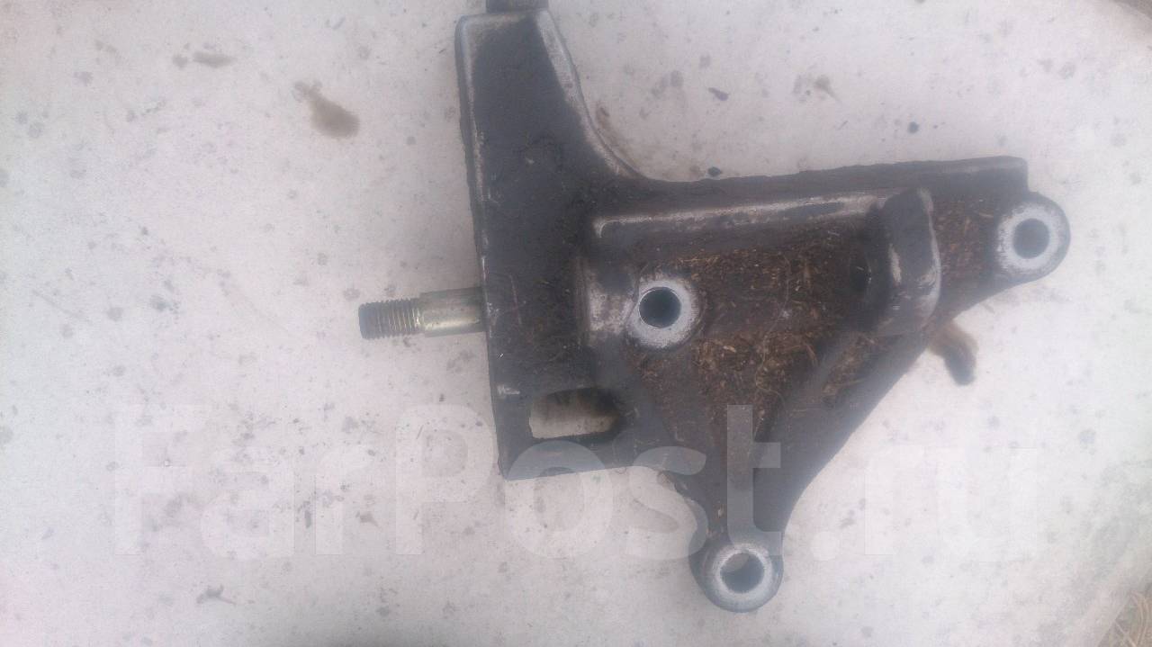 кронштейн крепления гура уаз 406 дв. кронштейн крепления насоса гура 409. кронштейн гура w221. Golf 3 кронштейн крепления гур. кронштейн крепления гидроусилителя.