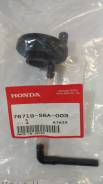 Форсунка омывателя. Honda Civic, EU1, EU2, EU3, EU4 Двигатели: 4EE2, D14Z5, D14Z6, D15Y3, D16V1, D16V2, D16V3, D16W7, D17A2, D17A5, K20A3
