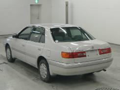 Toyota Corona Premio. Без водителя