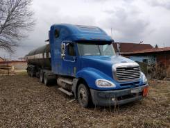 Freightliner Columbia. Freightliner columbia 2004г, 13 000 куб. см., 1 000 кг.