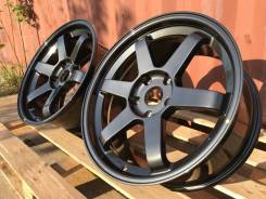 RAYS VOLK RACING. 8.0/9.0x18", 5x120.00, ET32/37, ЦО 72,6 мм.