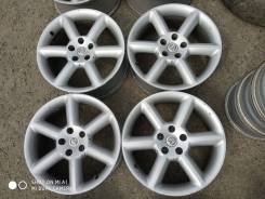 Nissan. 8.0x18", 5x114.30, ET30, ЦО 66,1 мм.