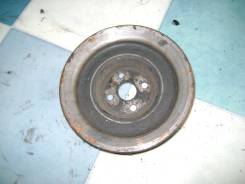 Шкив помпы. Mitsubishi: RVR, Galant, Chariot, Lancer, Mirage, Libero, Eterna, Emeraude, Bravo, Colt Двигатель 4D68
