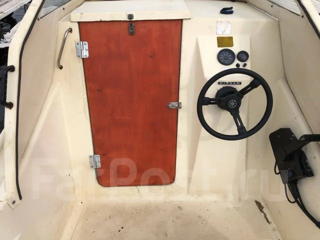 Nissan. 1997 ���, ����� 6��., ��������� ���������, 70��.�., ������ ����