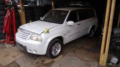 Рамка радиатора. Chevrolet Tracker Suzuki Grand Escudo, TX92W Suzuki Grand Vitara XL-7, TX92W, TX92 Suzuki Escudo, TD52W, TA52W, TD62W, TA02W, TD02W...