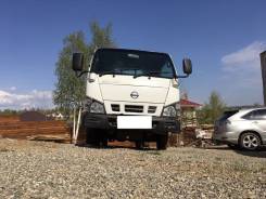 Nissan Atlas. , 3 100 куб. см., 2 000 кг., 4x2