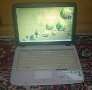 Acer Aspire One Happy2. 14.1 дюймов (36 см), ОЗУ 2048 Мб, диск 80 Гб, аккумулятор на 1 ч.