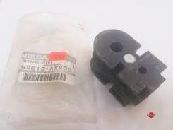 Втулка стабилизатора. Nissan March, AK12, BK12, BNK12 Двигатели: CR12DE, CR14DE