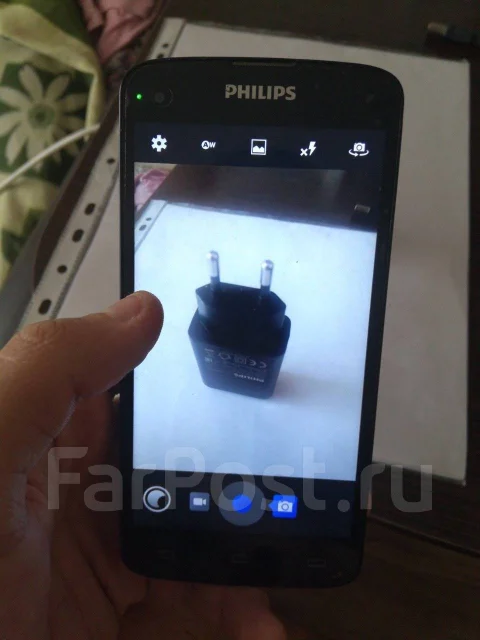 Philips Xenium I908. �/� ����