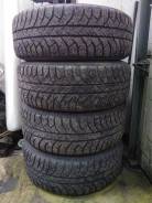 Bridgestone Ice Cruiser 7000. Зимние, шипованные, 2011 год, 30 %, 4 шт