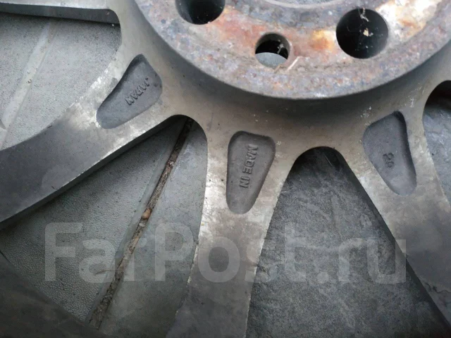 Work Emotion XD9. 7.5x17", 5x114.3, ET32 ����
