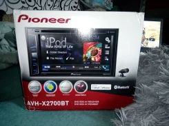 Pioneer AVH-X2700BT ����